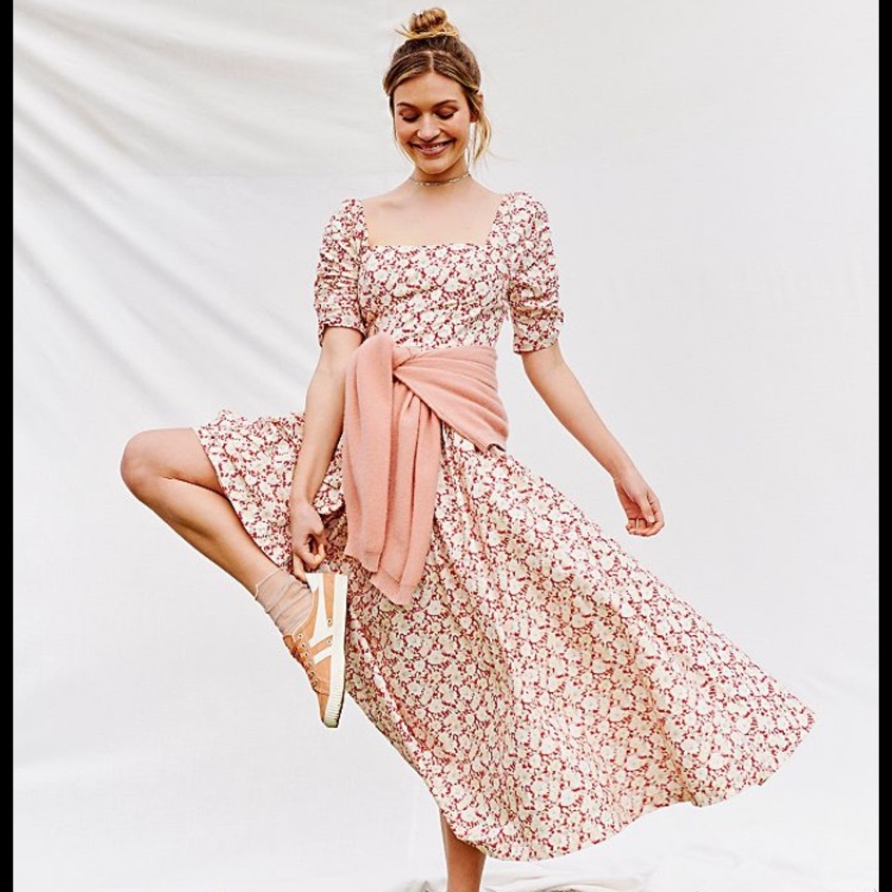 Free People She’s a dream floral midi dress